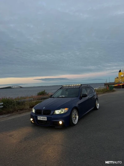 BMW 325 2009, photo 3/10