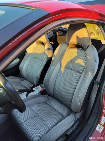 Honda CR-Z 1,5 GT 2011, photo 6/19