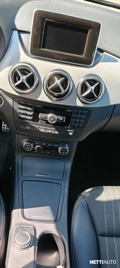 Mercedes-Benz B 200 2014, kuva 5/24