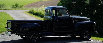 Chevrolet Pickup 3100 1951, photo 3/4