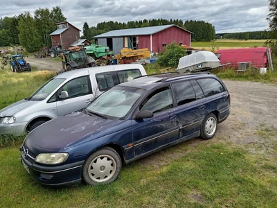 Opel Omega 1994, photo 2/9