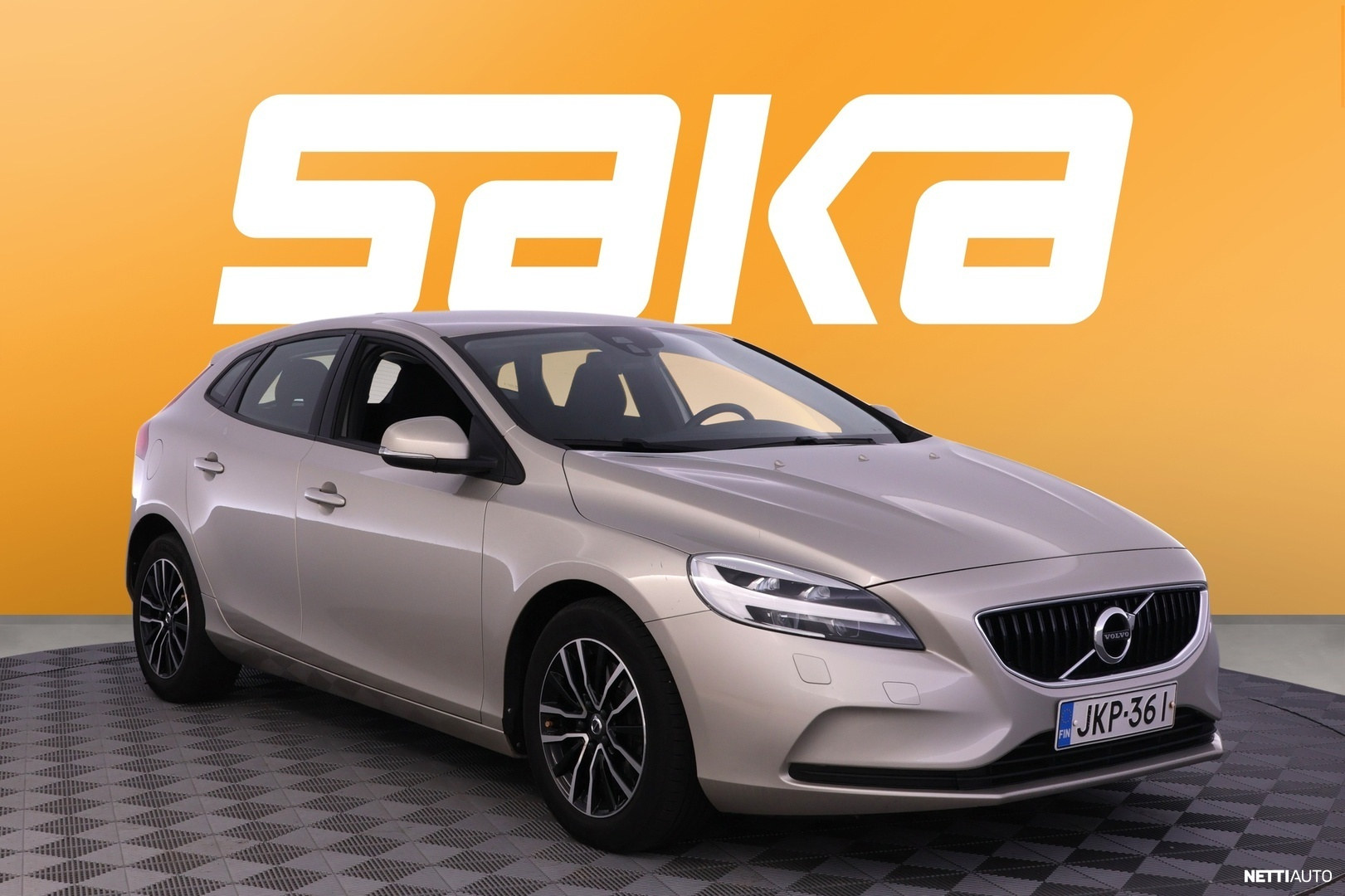 Volvo V40