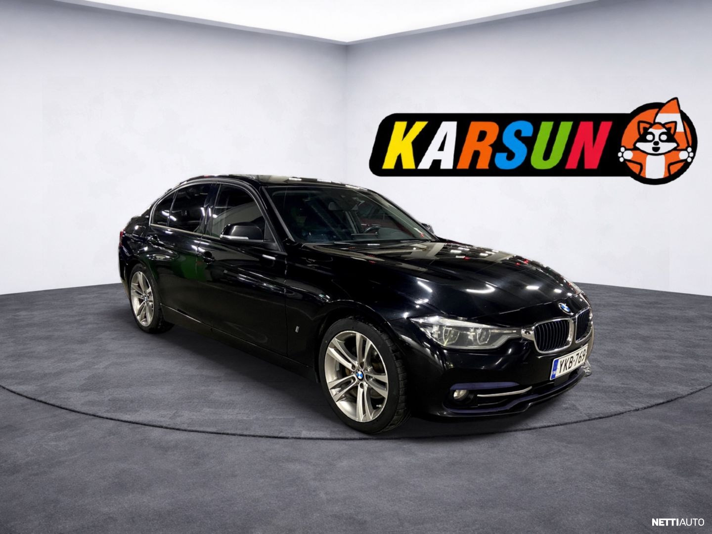 BMW 330