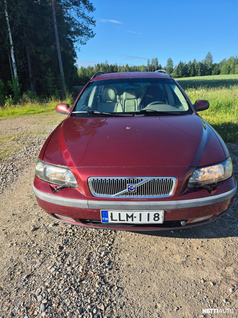Volvo V70
