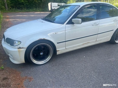 BMW 320 2002, kuva 3/4