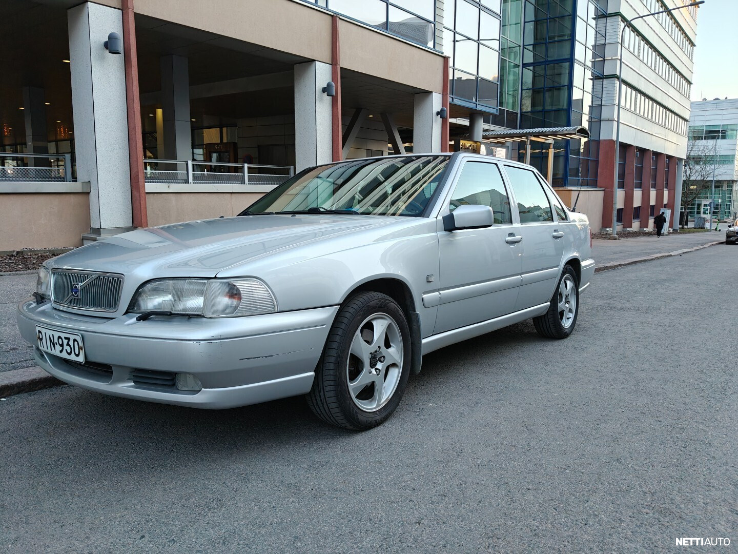 Volvo S70