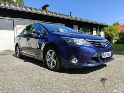 Toyota Avensis 2012, photo 1/21