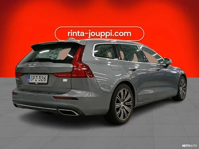 Volvo V60 2021, photo 3/4