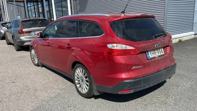 Ford Focus 1,6 EcoBoost 150 hv M6 2011, photo 4/7
