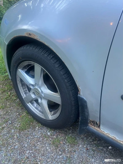 Volkswagen Golf 2004, kuva 5/7