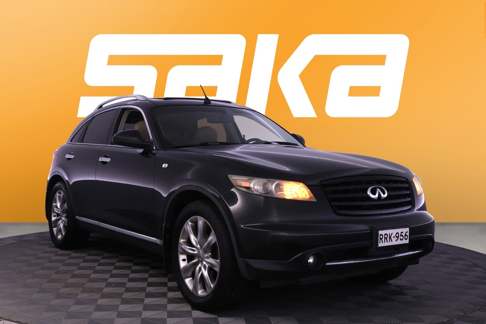 Infiniti FX45