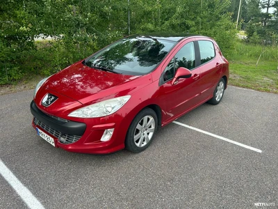 Peugeot 308 2010, photo 1/4