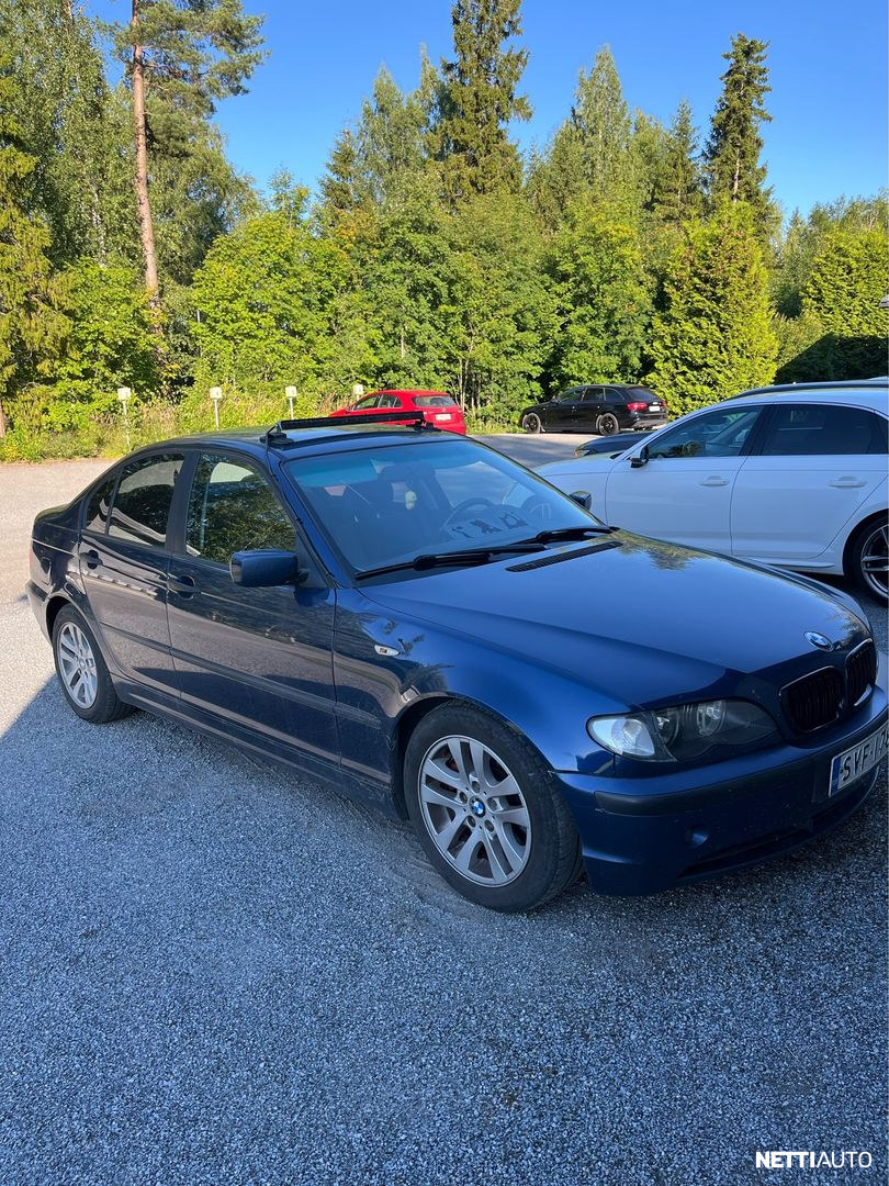 BMW 320