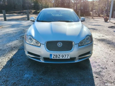 Jaguar XF 2008, kuva 2/5