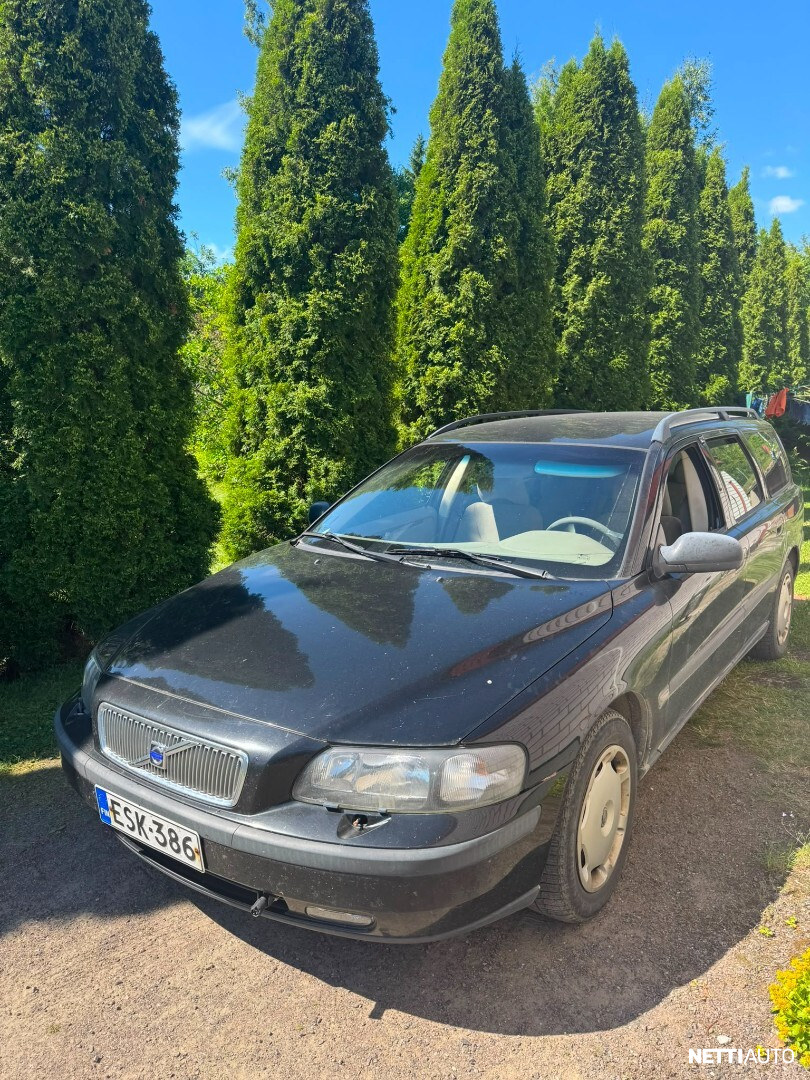 Volvo V70