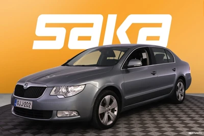Skoda Superb 2011, kuva 4/10