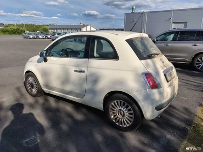 Fiat 500 Lounge 1,2 8v 69hv Bensiini 2010, photo 2/2