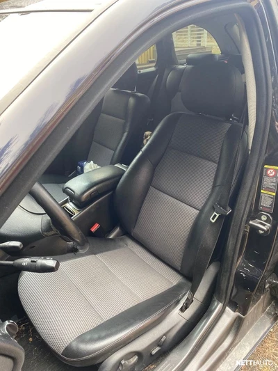 Mercedes-Benz C 2005, kuva 5/8