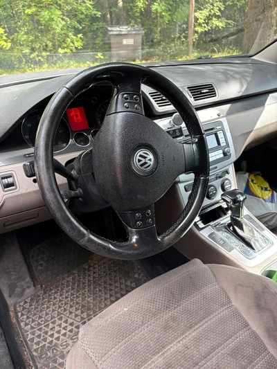 Volkswagen Passat 2006, kuva 3/7