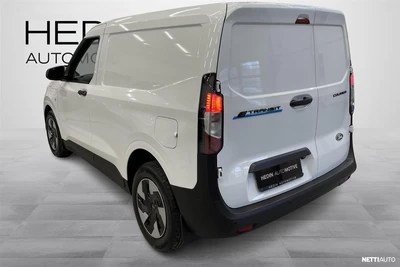 Ford Transit Courier 2026, photo 2/16