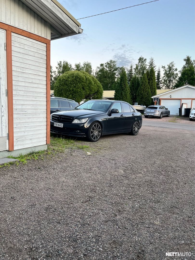 Mercedes-Benz C
