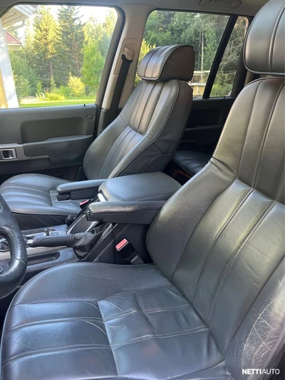 Land Rover Range Rover 3,0 Td6 Vogue Aut 2006, photo 6/13
