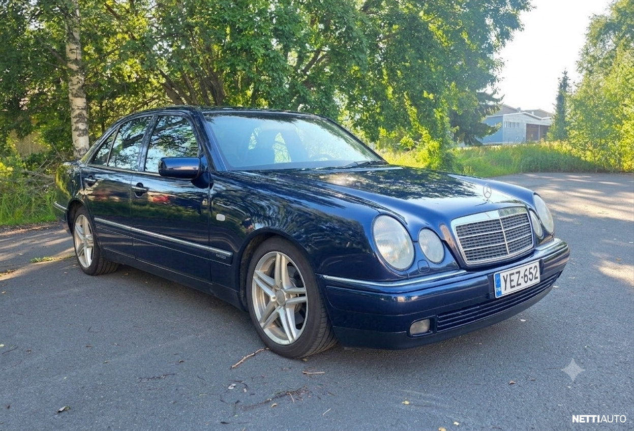 Mercedes-Benz E