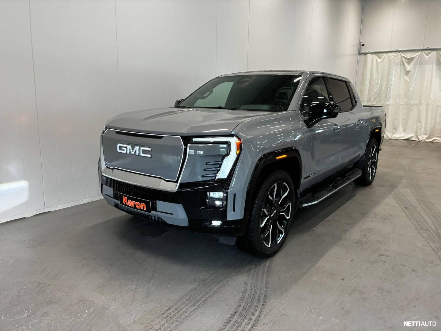 GMC Sierra