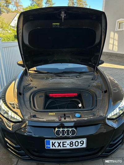 Audi e-tron GT 2022, photo 7/10