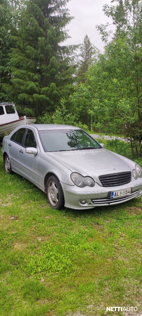 Mercedes-Benz C 200