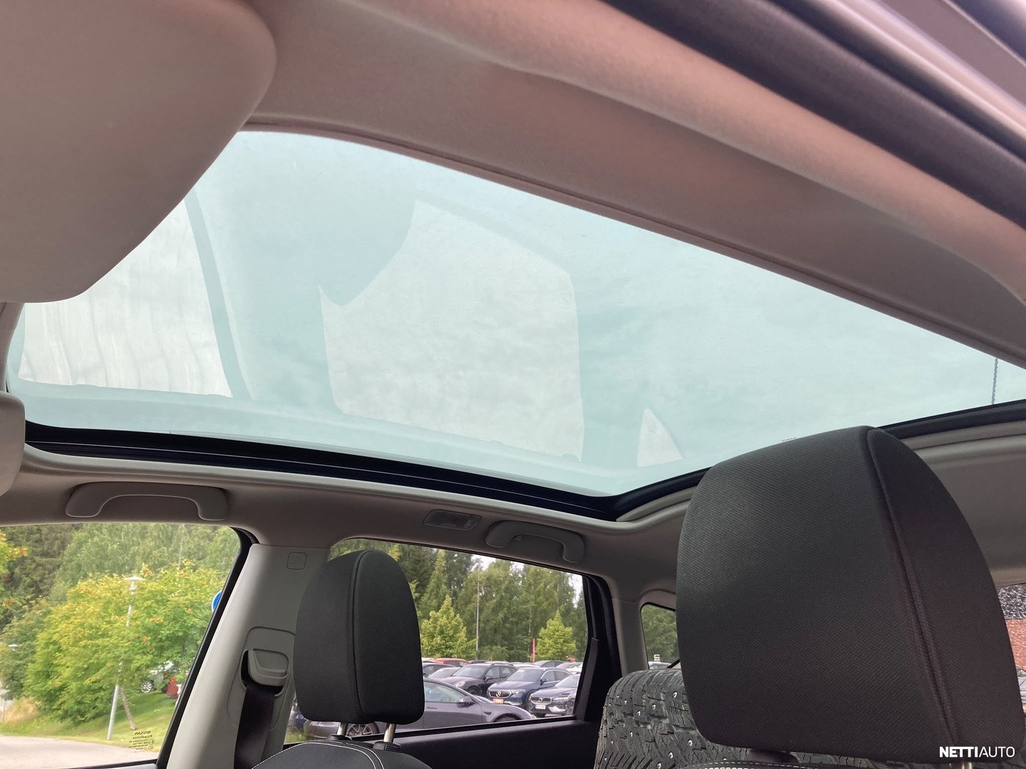 Nissan Qashqai 2012, photo 6/9
