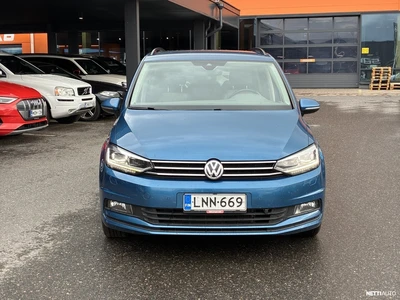 Volkswagen Touran 2016, photo 2/5