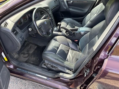 Volvo V70 2006, kuva 7/11