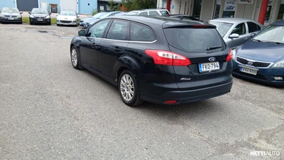 Ford Focus 2011, kuva 4/7