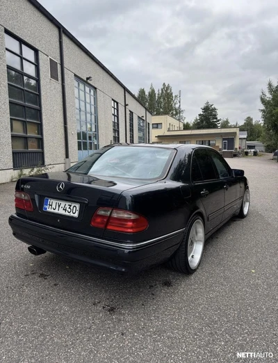 Mercedes-Benz E 1999, photo 4/5