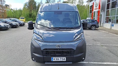 Toyota Proace Max 2025, photo 2/16