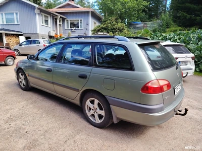 Toyota Avensis 2001, kuva 4/10