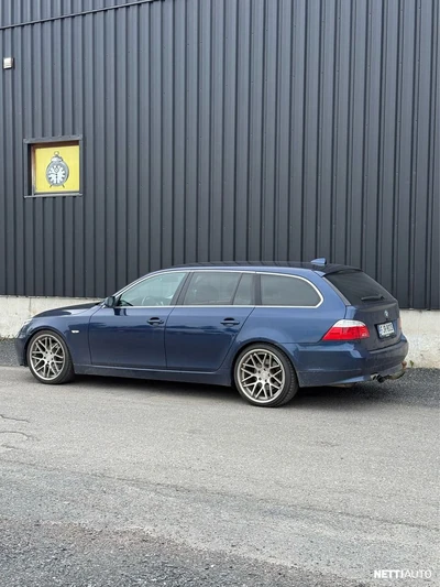 BMW 525 2009, photo 4/12