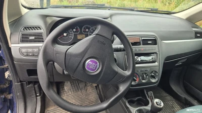 Fiat Grande Punto 2007, photo 4/12