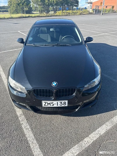 BMW 325 2008, photo 4/14