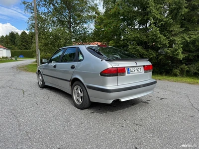 Saab 9-3 2001, photo 6/11
