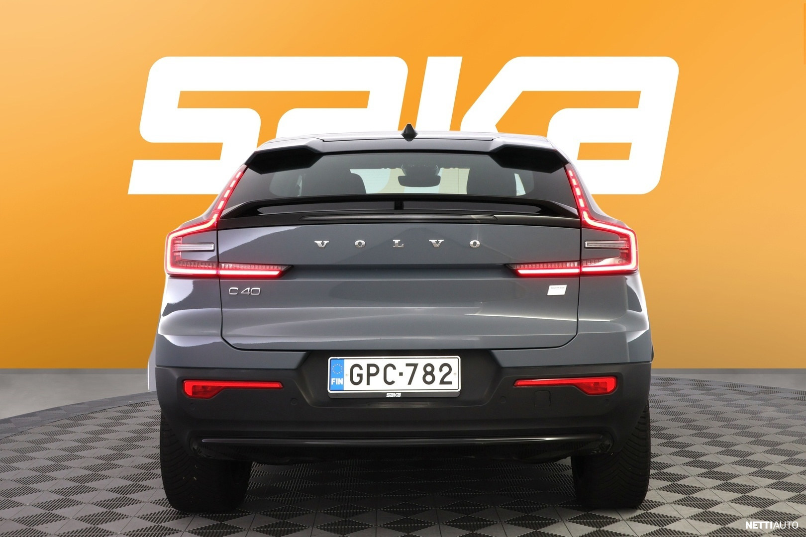 Volvo C40 2023, photo 7/41
