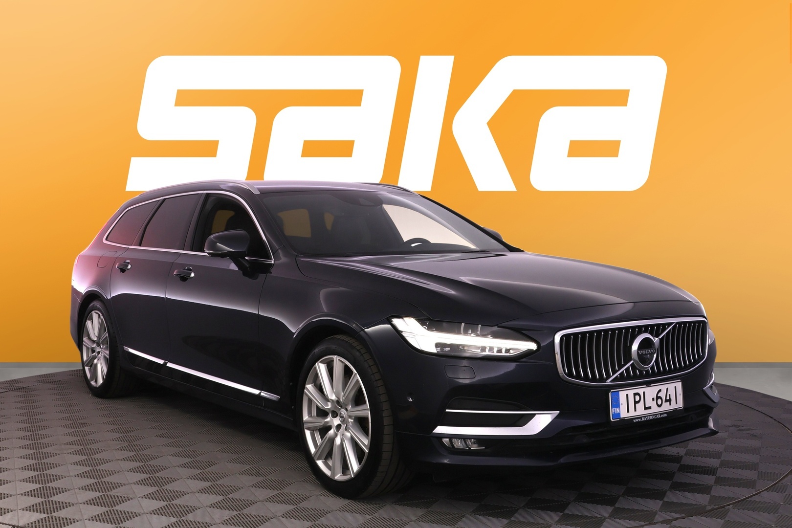 Volvo V90