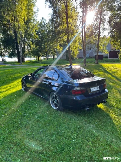 BMW 335 2009, photo 4/12