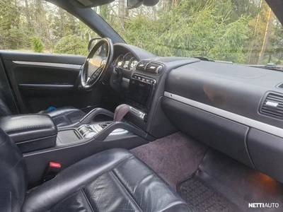 Porsche Cayenne Turbo S 2006, kuva 6/8