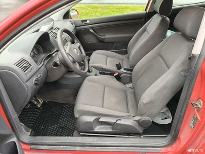 Volkswagen Golf 1.4 2004, photo 5/5