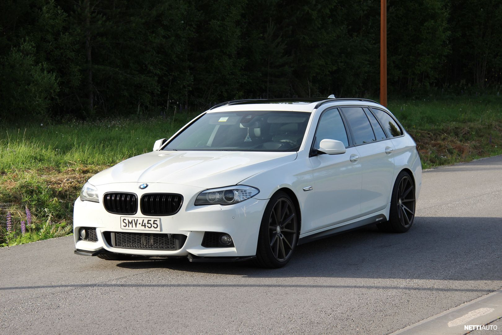 BMW 525