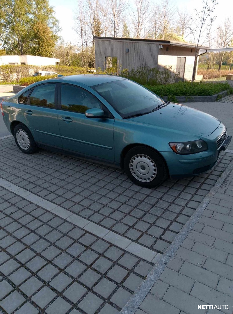 Volvo S40