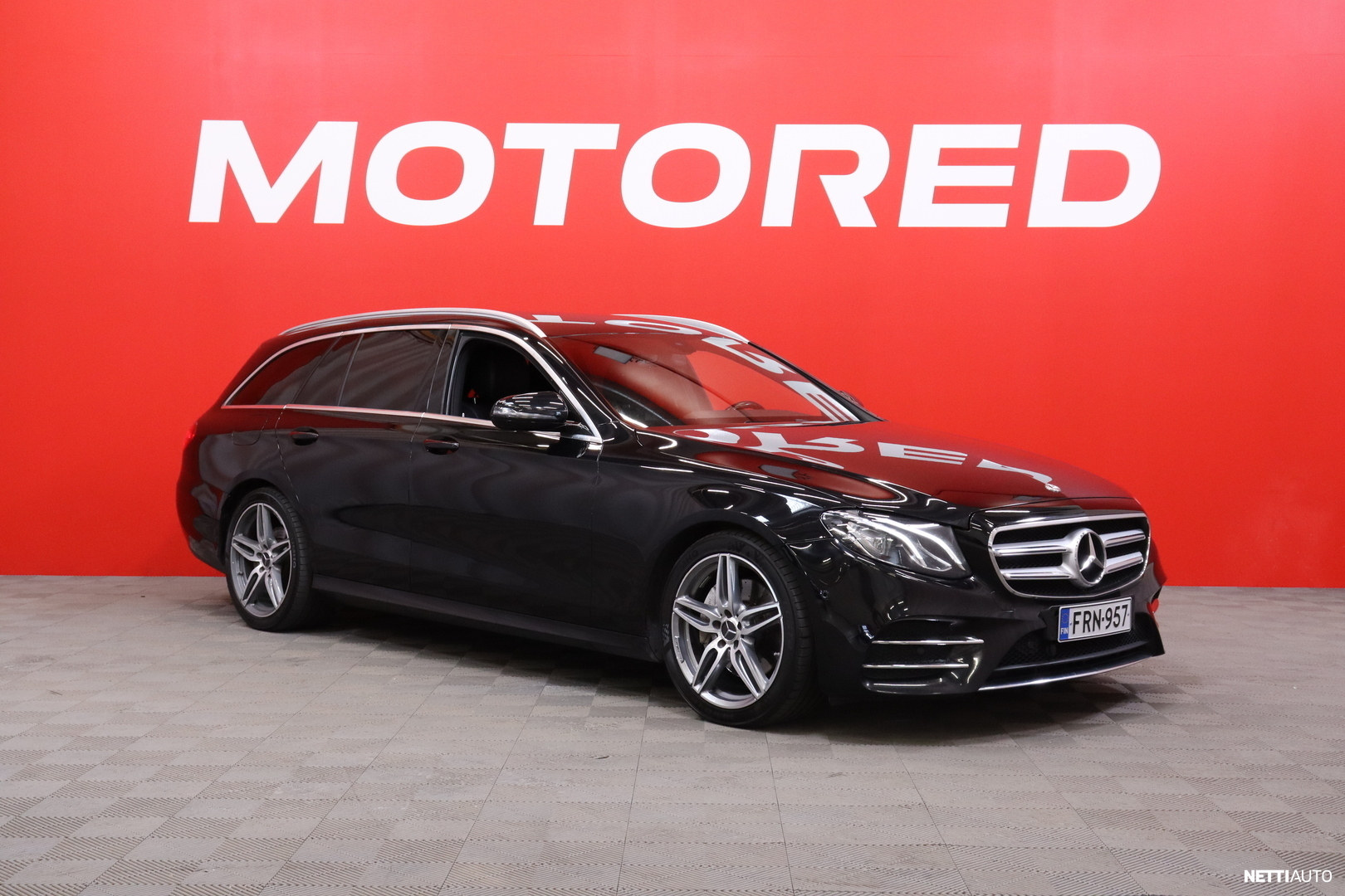 Mercedes-Benz E