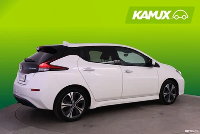 Nissan Leaf 2022, photo 2/30